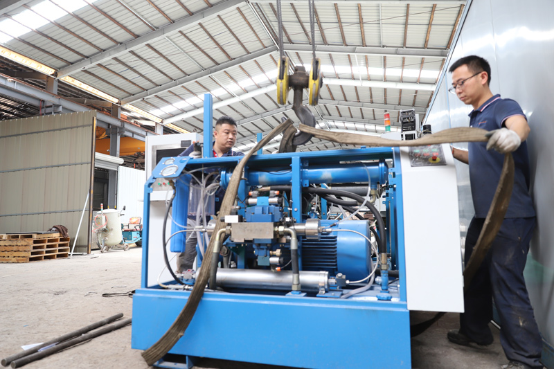 IMG_2100.jpg IMG_2100.jpg